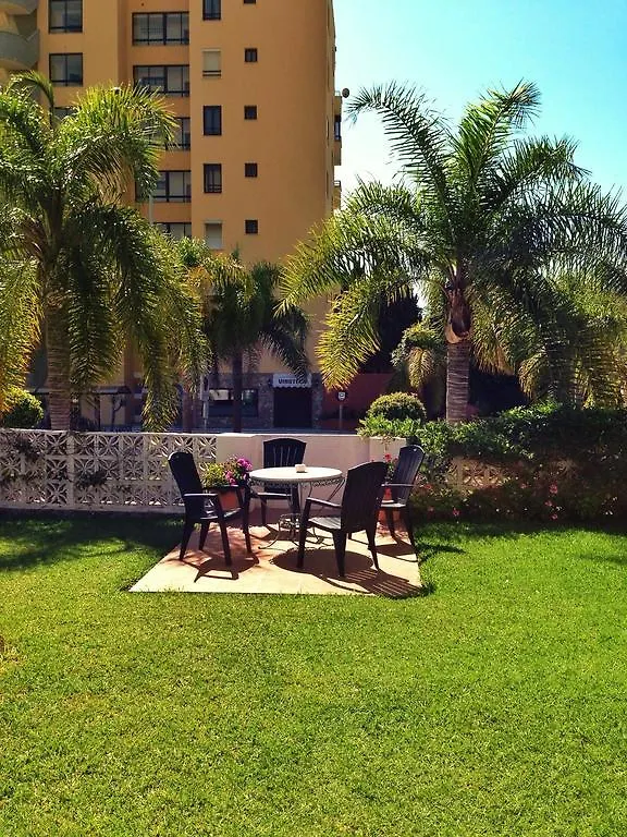 ***  Hotel Carmen Teresa Torremolinos İspanya